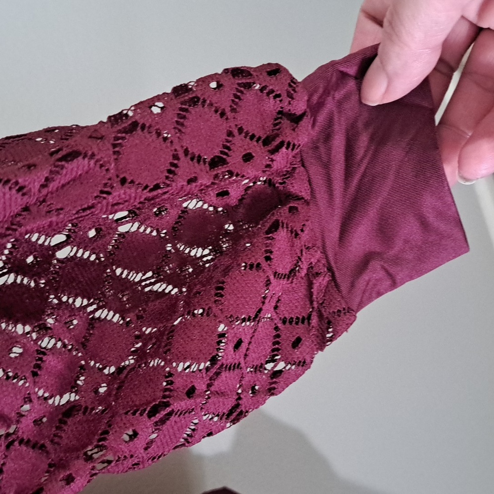 ❤️Chic Burgundy Lace Sleeve Blouse - Picture 10 of 10